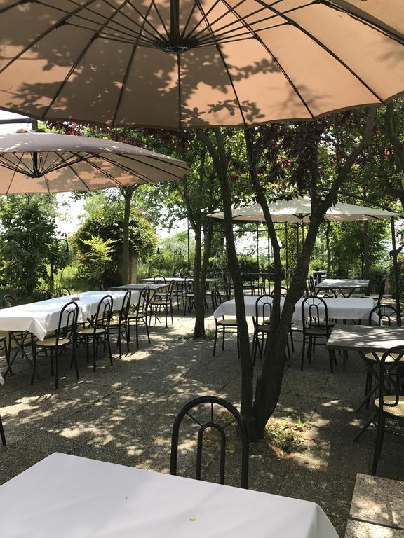 מלון Castelletto Mendosio Agriturismo Ca Lunati מראה חיצוני תמונה